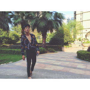 黑人囗交深唉吞精
